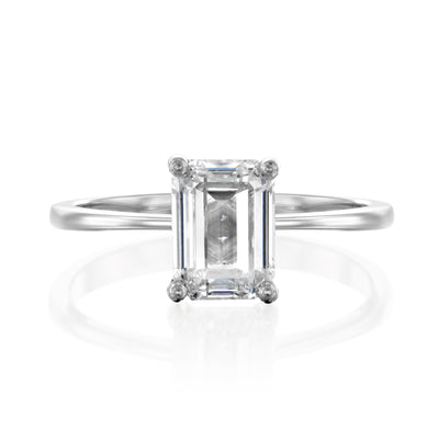 טבעת אירוסין קלאסית עם יהלום אמרלד | משובצת יהלום אמרלד | emerald love ...